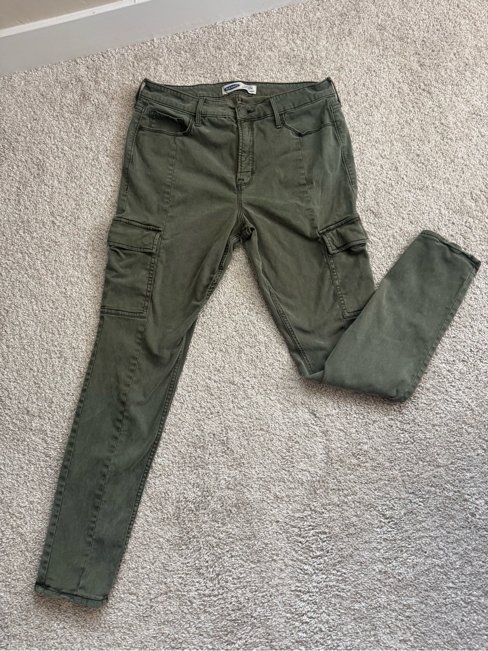 Old Navy Olive Green Cargo Skinny Jeans